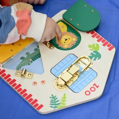 Childcare worker charged with 329 child abuse offences