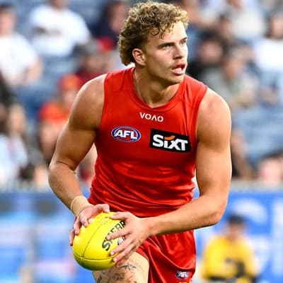 'Nowhere else': Walter shuns rivals to stay at Suns