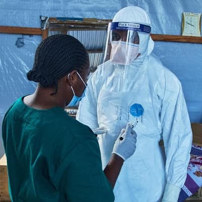 Confirmed Ebola cases pass 2000 in Congo outbreak