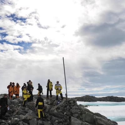 Australia 'at risk' without greater polar focus
