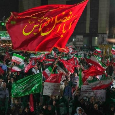 Iran renews Gulf attacks after days of US strikes