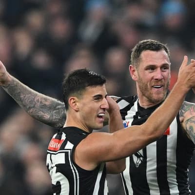 Collingwood extend winning streak over rivals Carlton