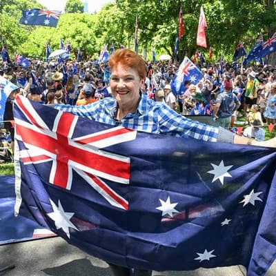 'Done it tough': Hanson defends her billionaire backer