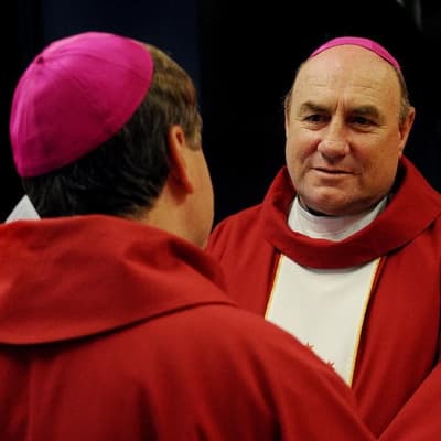 Bishop used boozy parties to groom youths, court told