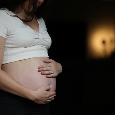 Birth trauma change urged after 'free birth' inquiry