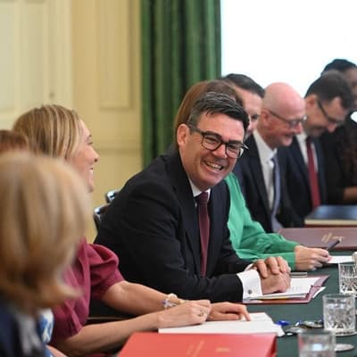 New UK PM's cabinet meets after Starmer backers ousted
