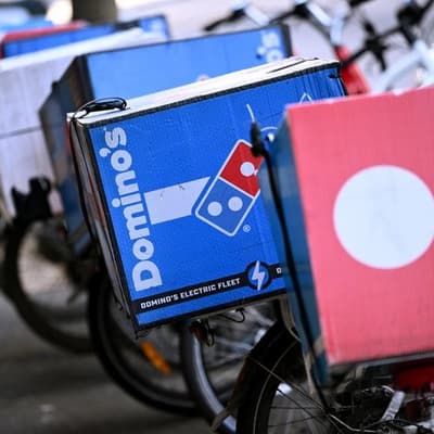 Pizza workers slice up misleading Domino's wage claim