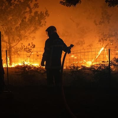 Fires spark emergency in Spain, evacuations in France