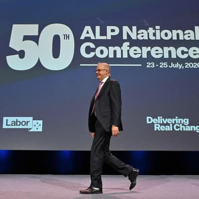 Labor summit 'most united' but Israel debate quashed