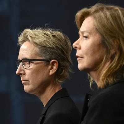 ACTU bosses step down for post-CFMEU renaissance