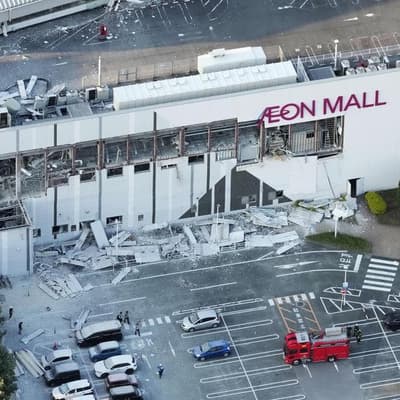 Deaths feared in mall after powerful quake hits Japan