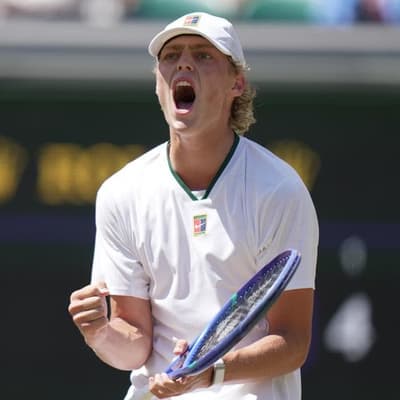 Cruz control: Hewitt takes top-100 scalp in ATP first