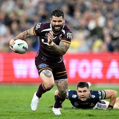 Reynolds won't quit Broncos early as coach dream nears