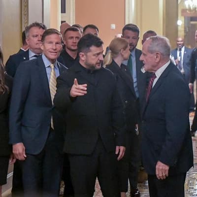 Ukraine hits Russian refineries, hours after US talks
