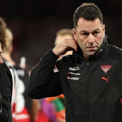 'Time has come': Essendon caretaker to meet hierarchy