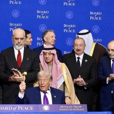 Trump announces agreement to disarm Hamas in Gaza