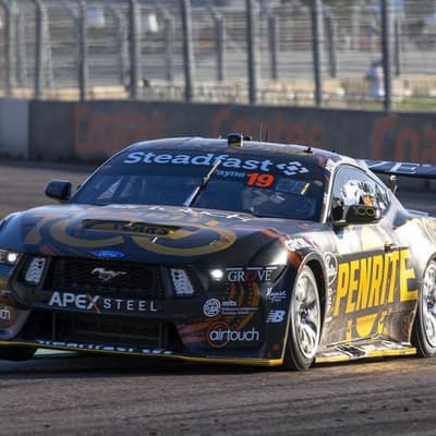Supercars leader lays down early marker in Perth