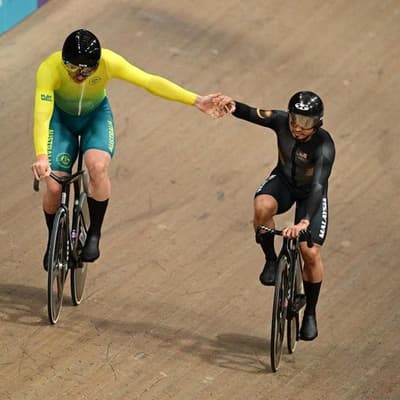 Australian Hoffman beats Awang in Games sprint quarters
