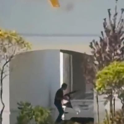 Chaotic scene, 3 shot dead at US fast-food restaurant