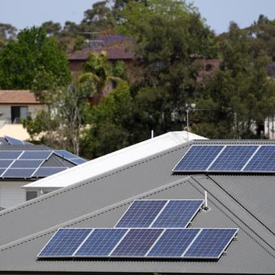 Push for nationwide ban on dumping old solar panels