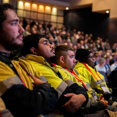 Miners urged to 'just say yes' to Indigenous workers