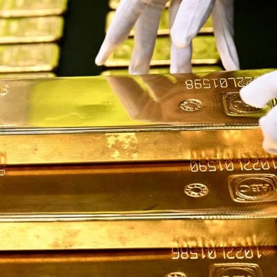 No tax link as investors strike gold with first payout