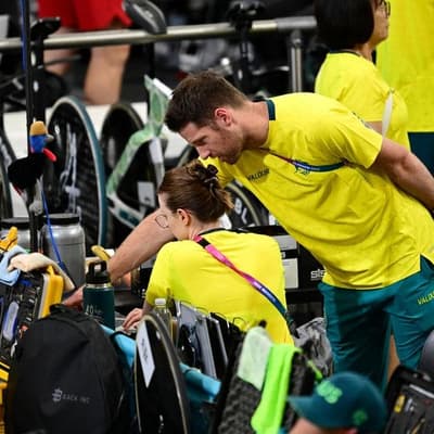 'Sucks a bit': team pursuit Ashes rivalry continues