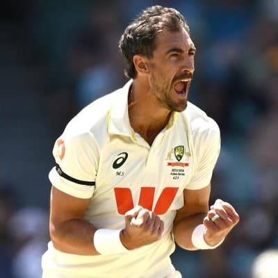 Clear head puts Starc on precipice of greatness