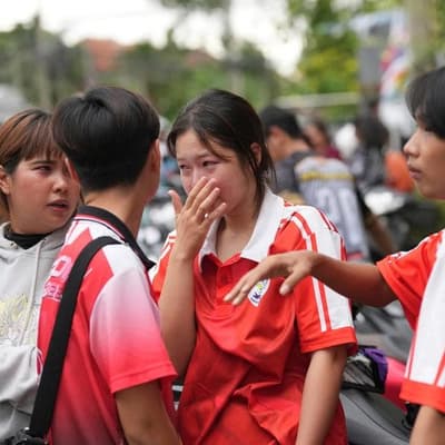 Thai teen kills seven, then himself, in rampage