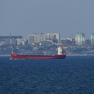 Russia strikes Ukraine vessels, military facilities