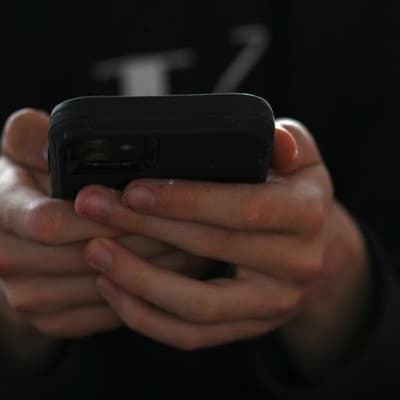 Five teens arrested over violent dating app assaults