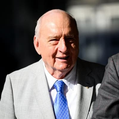 Jones accuser had 'seen a ghost' after alleged groping