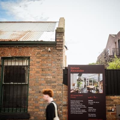 House price falls weighing on economic growth, RBA says