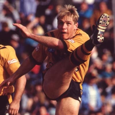 'Very sad': ex-Wallabies, league star Brian Smith dies