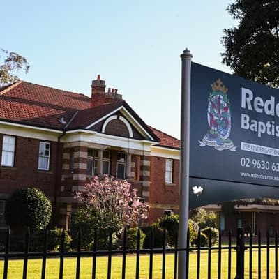 'Criminal gang': fraud claims encircle acclaimed school