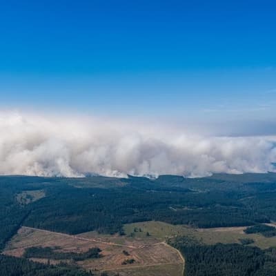 Hot, dry conditions fuel major wildfires across Europe