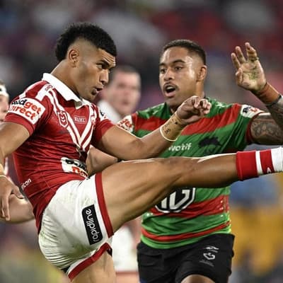 AFL kicking guru helps Dolphins star strike it Rich