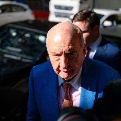 Alan Jones held 'extraordinary power', accuser says