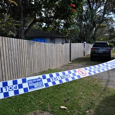 Neighbour 'tried to save' man fatally stabbed in home