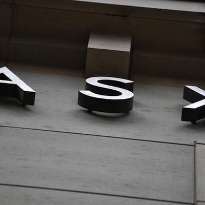 Aussie shares fall for sixth day as confidence wavers