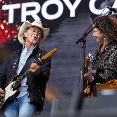 Outback festival stars take heart-Broken Hill by storm