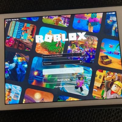 Popular online game on notice over child safety