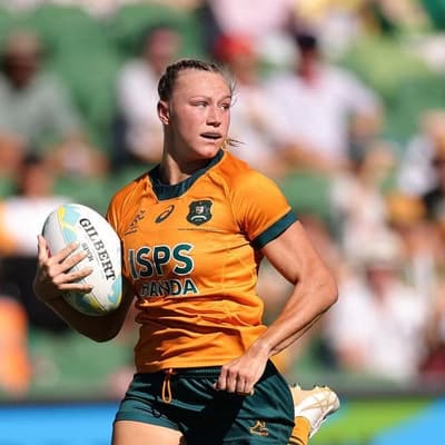 'Natural footballer': sevens ace up for Wallaroos debut