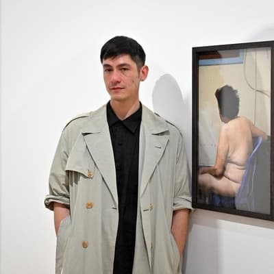 Intimate picture marks end of National Portrait Prize