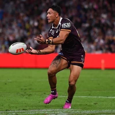 Broncos fullback focusing on future amid 'tough' past