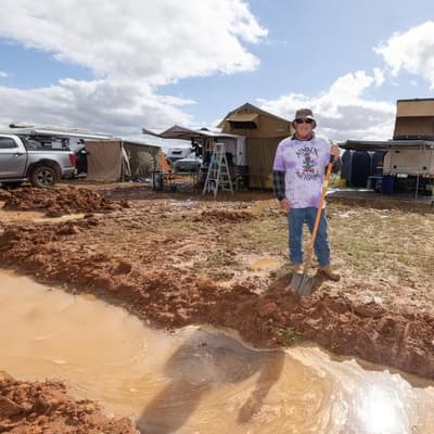 Happy campers hit the road after muddy muddy festival