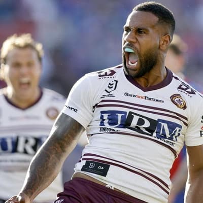 Knights stunned by Manly in blow to home finals hopes