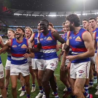 Bulldogs, Demons sweat on injuries after MCG thriller