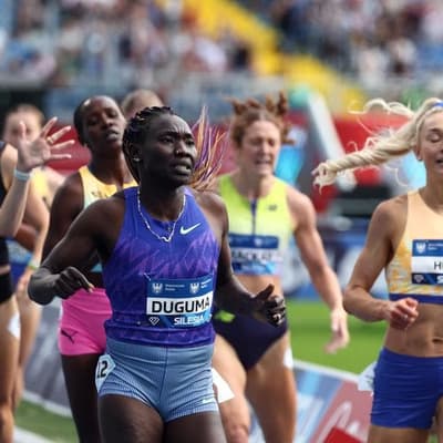 Aussie Glasgow aces kick on with runs to Diamond podium
