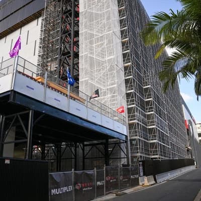 Premier plays down data centre impact on power prices
